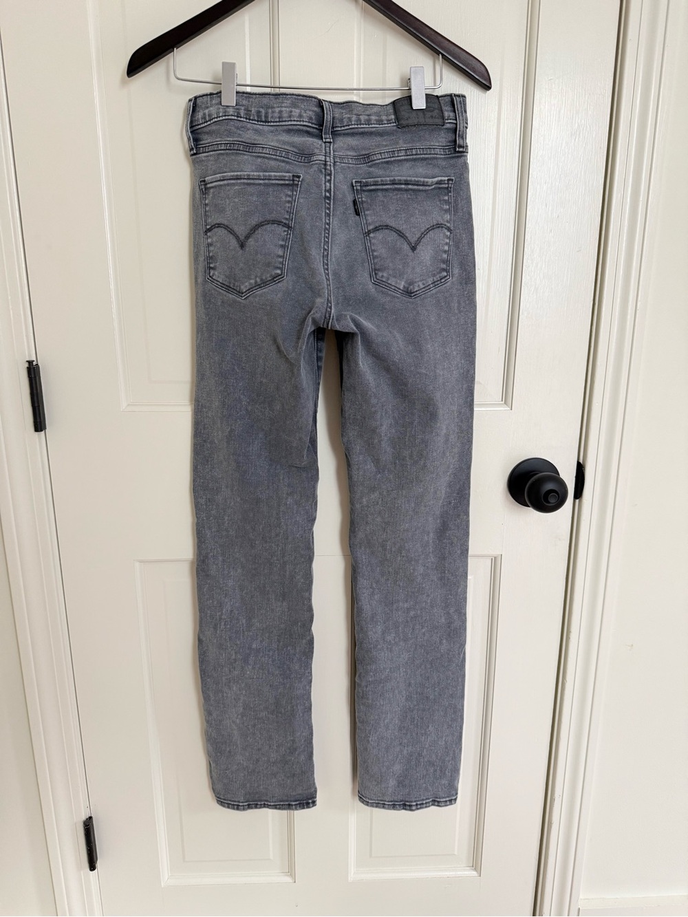 Levi’s 314 Shaping Straight Gray Jeans